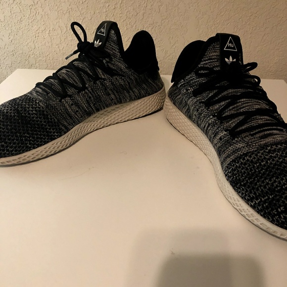 pharrell williams tennis hu primeknit